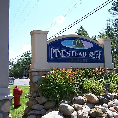 Pinestead Reef Resort-2